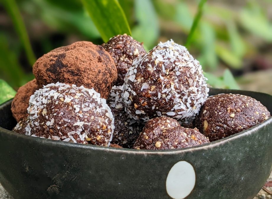 Superfood Fig Energy Bites