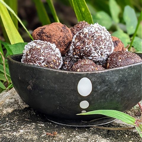 Superfood Fig Energy Bites 